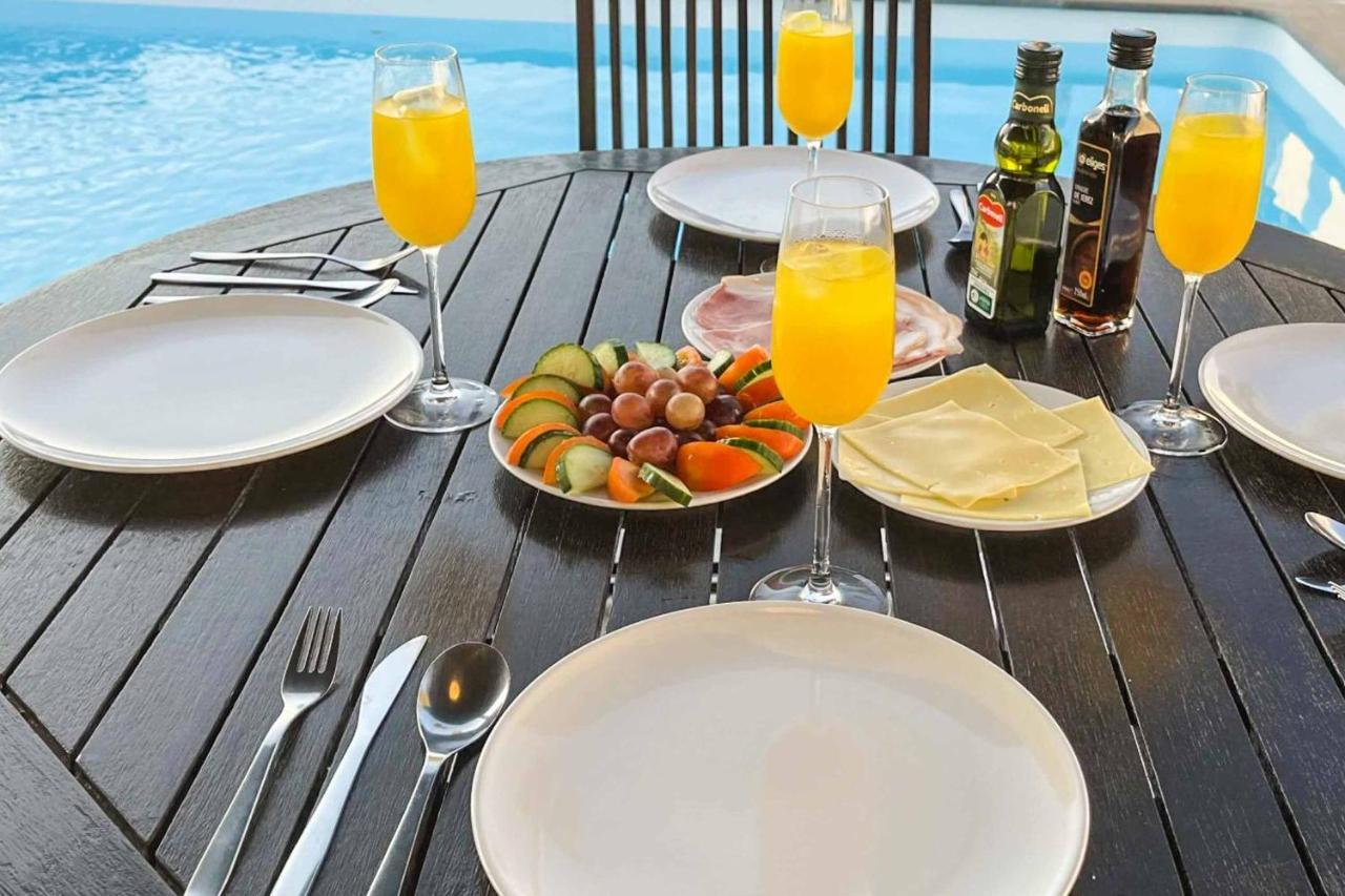 Arabella Villa Playa Blanca  Buitenkant foto